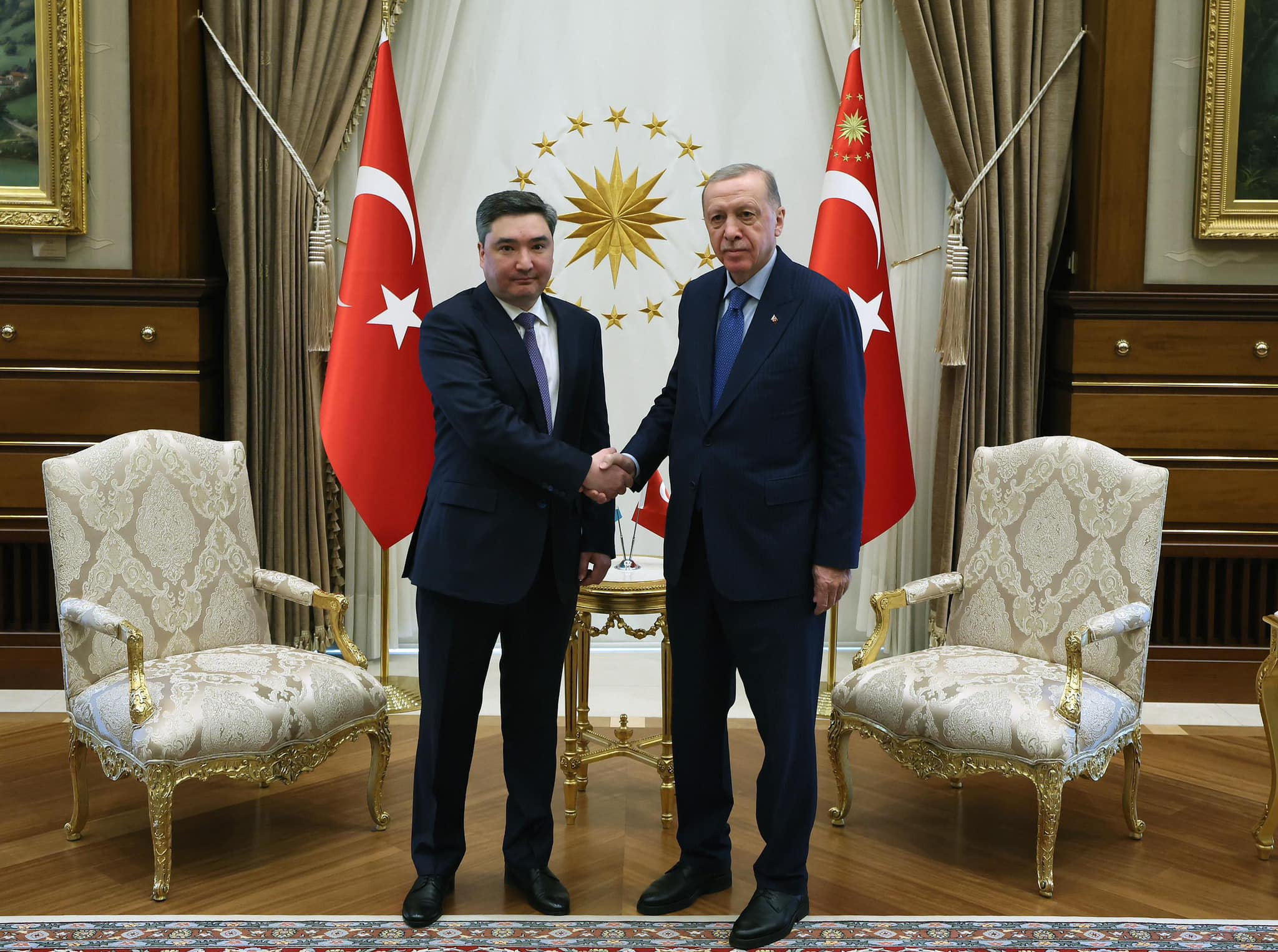 Cumhurbaşkanı Erdoğan, Kazakistan Başbakanı Bektenov ile Görüştü