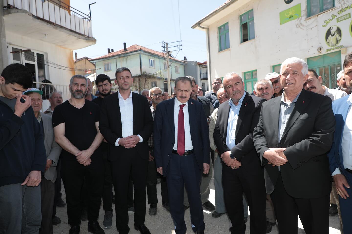 Afyonkarahisar'da Mustafa Akyol için Düzenlenen Cenaze Törenine Yüksek Katılım