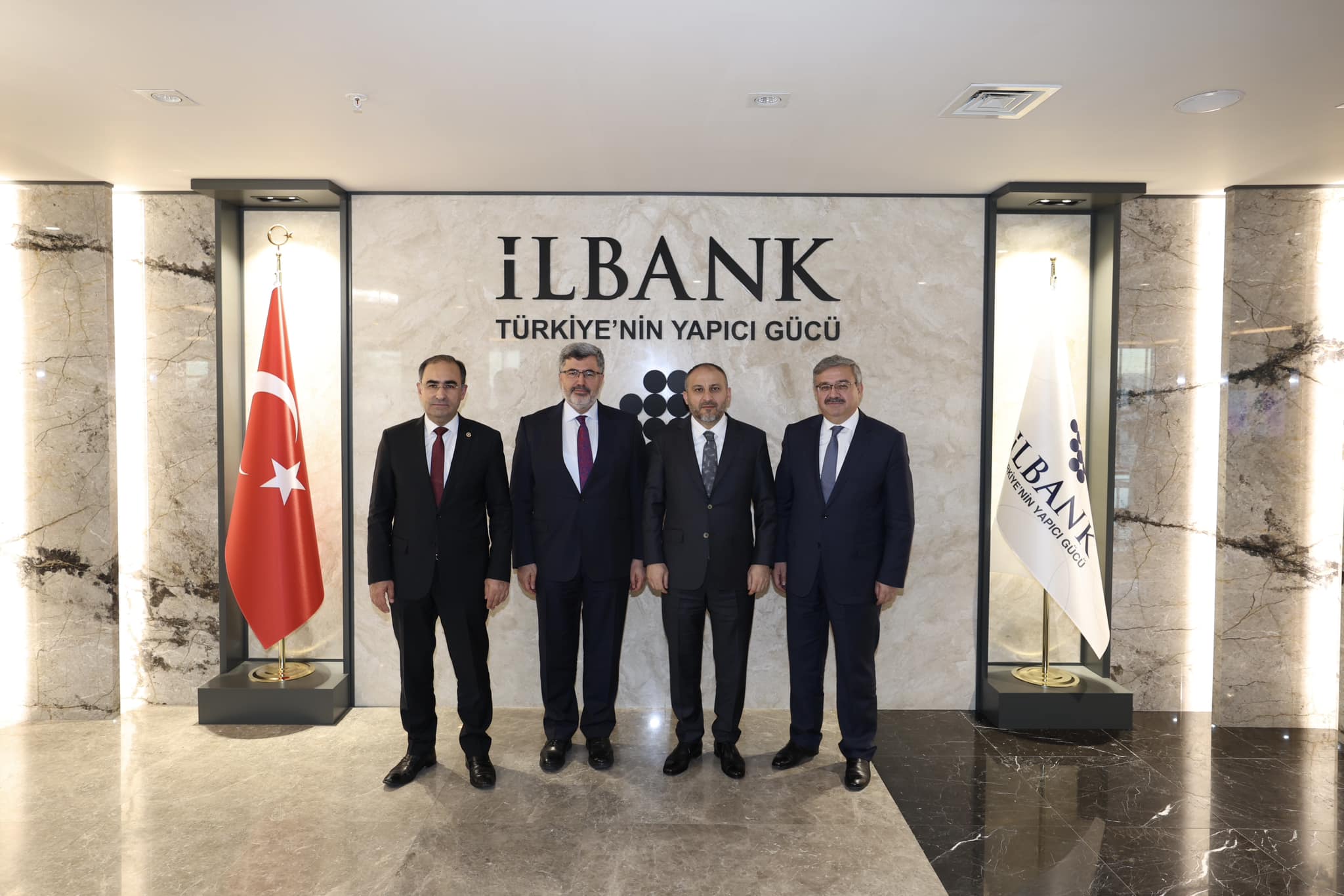 Milletvekilleri Yurdunuseven ve Arslan, İller Bankası Genel Müdürü Türk'ü Ziyaret Etti