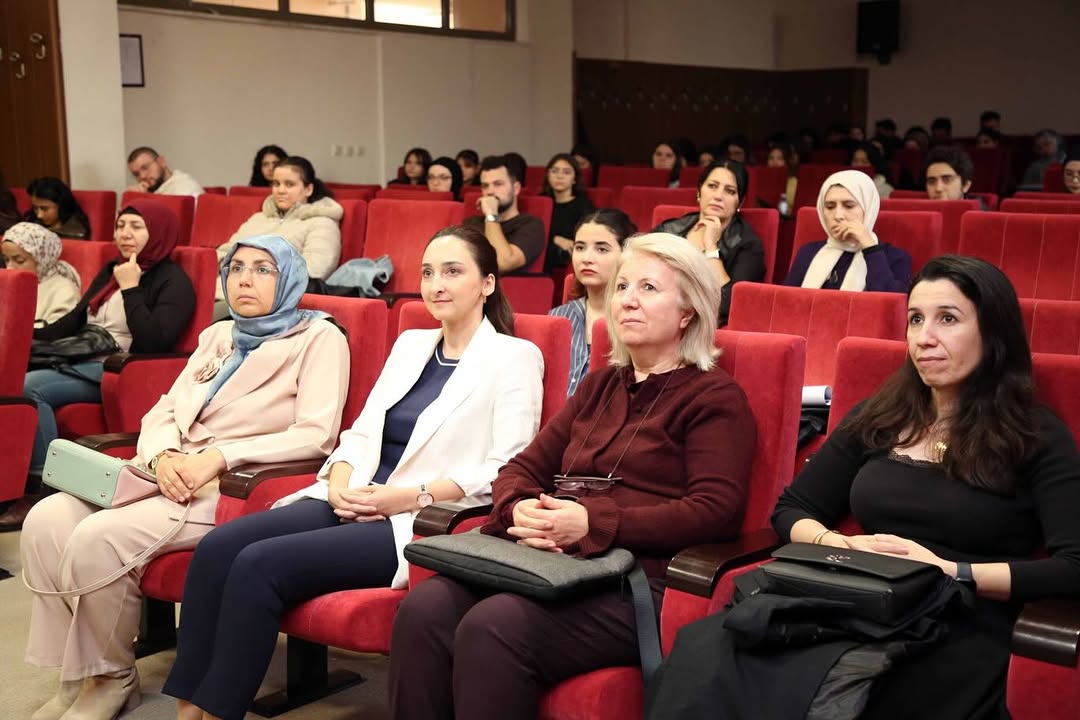 Afyon Kocatepe Üniversitesi'nde Öğrenci ve Sosyal Girişimcilik Buluşması