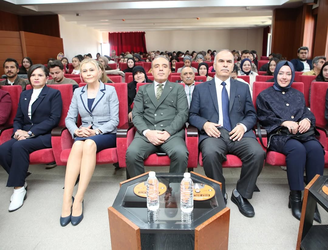 “Yarım Kalan Hayatlar” Paneli ile Farkındalık Yaratıldı