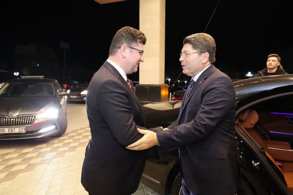 Adalet Bakanı Yılmaz Tunç Afyonkarahisar'da