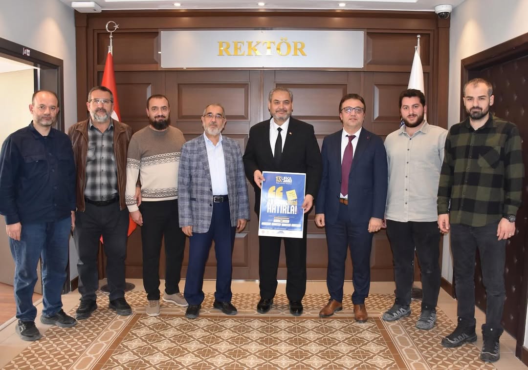 Prof. Dr. Adem Aslan, Ahlak Kültür ve Çevre Derneği Temsilcilerini Ağırladı