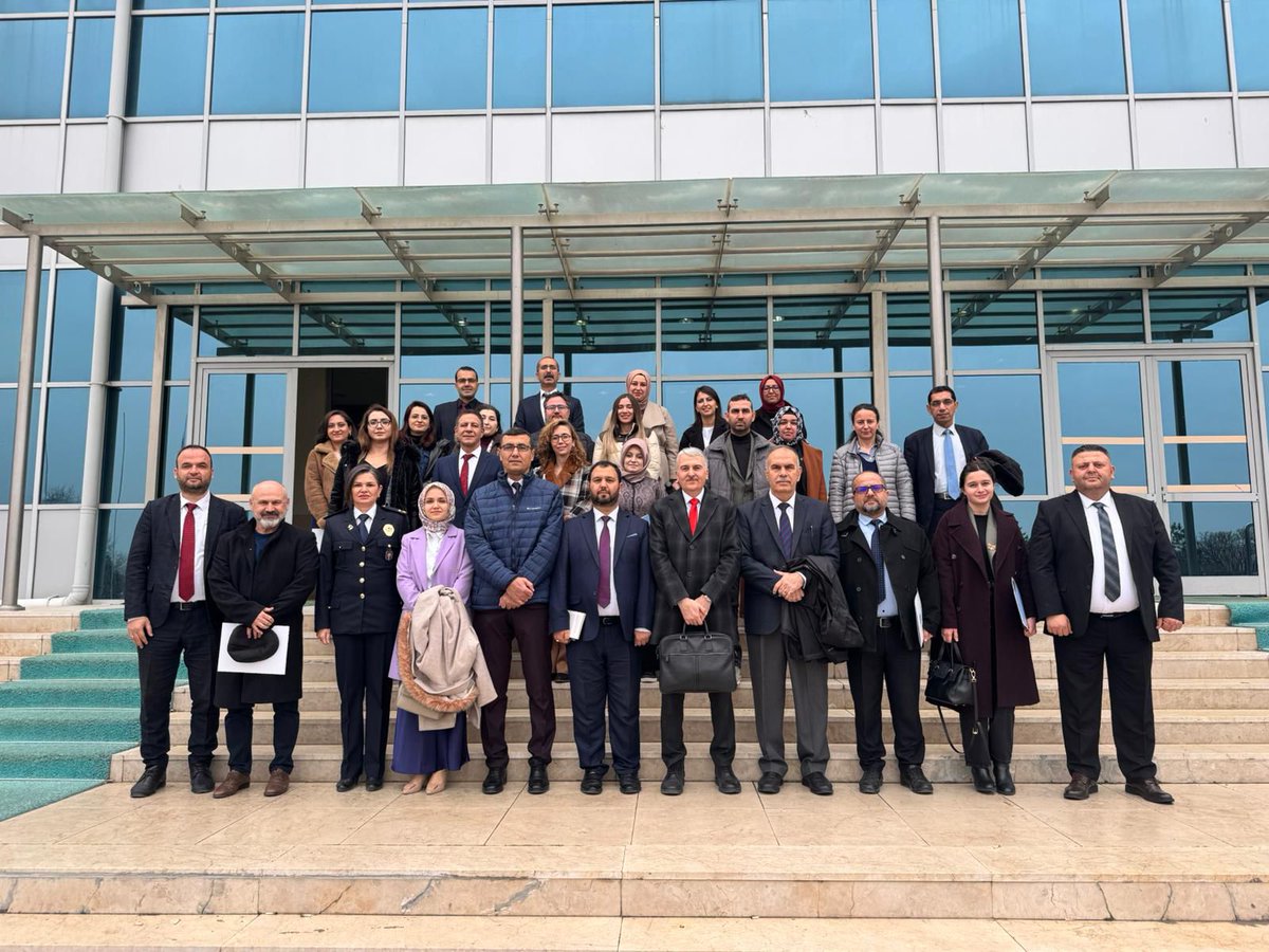 Afyon'da Akran Zorbalığı ve Çocuk Suçluluğunu Önleme Çalıştayı Düzenlendi