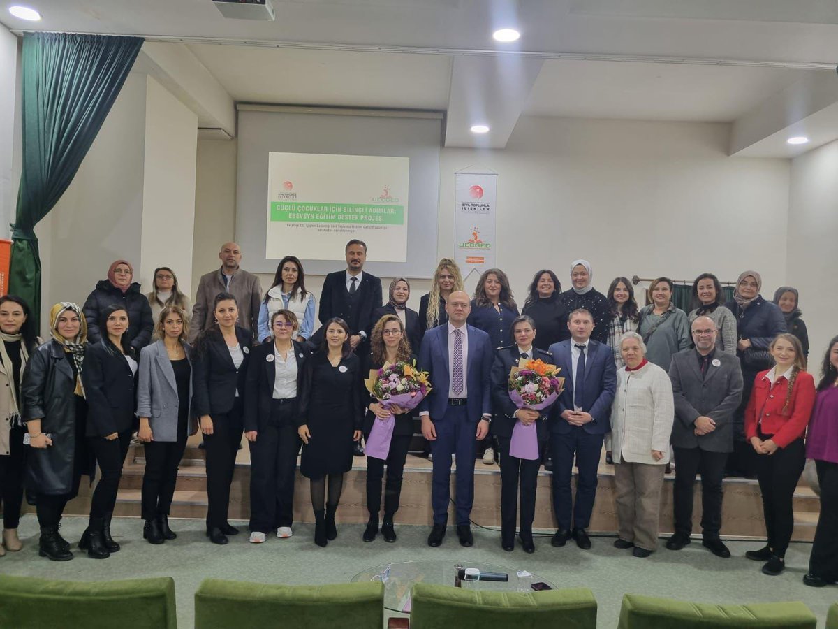 Afyonkarahisar'da Çocuk İhmal ve İstismarı Konusunda Eğitim Düzenlendi