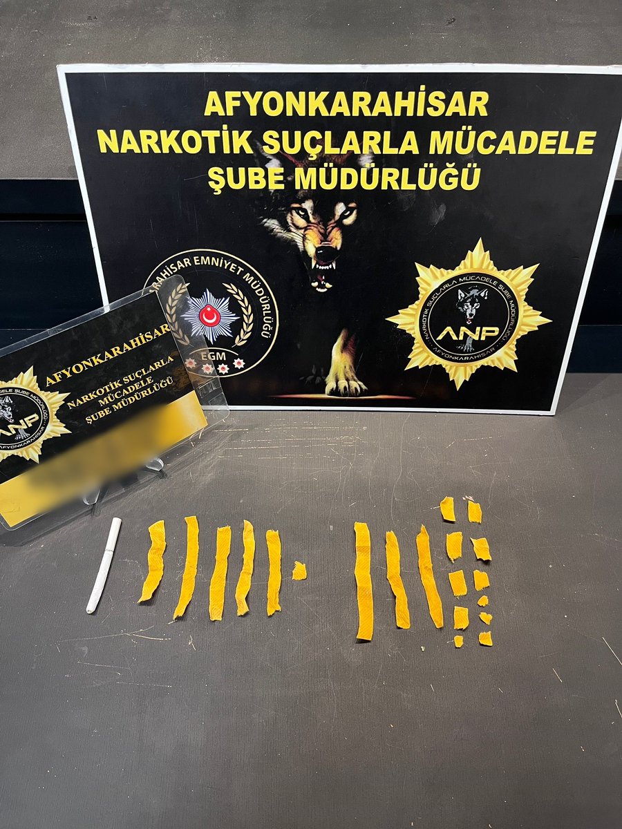 Afişe Uyuşturucu Ele Geçirildi, 2 Şüpheliye Adli İşlem