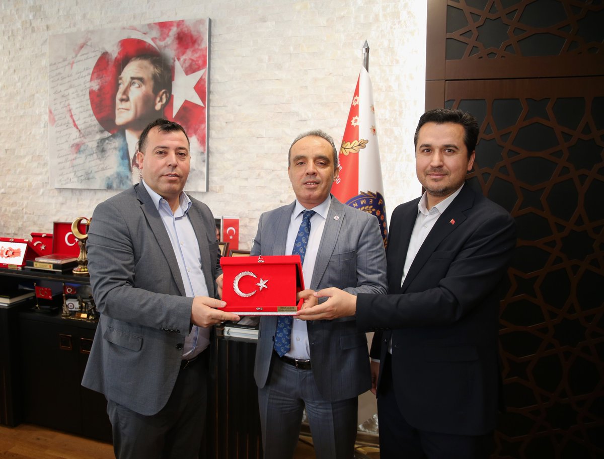 Yaylabağı Belediye Başkanı ve AK Parti İlçe Başkanı Emniyet Müdürü'nü Ziyaret Etti