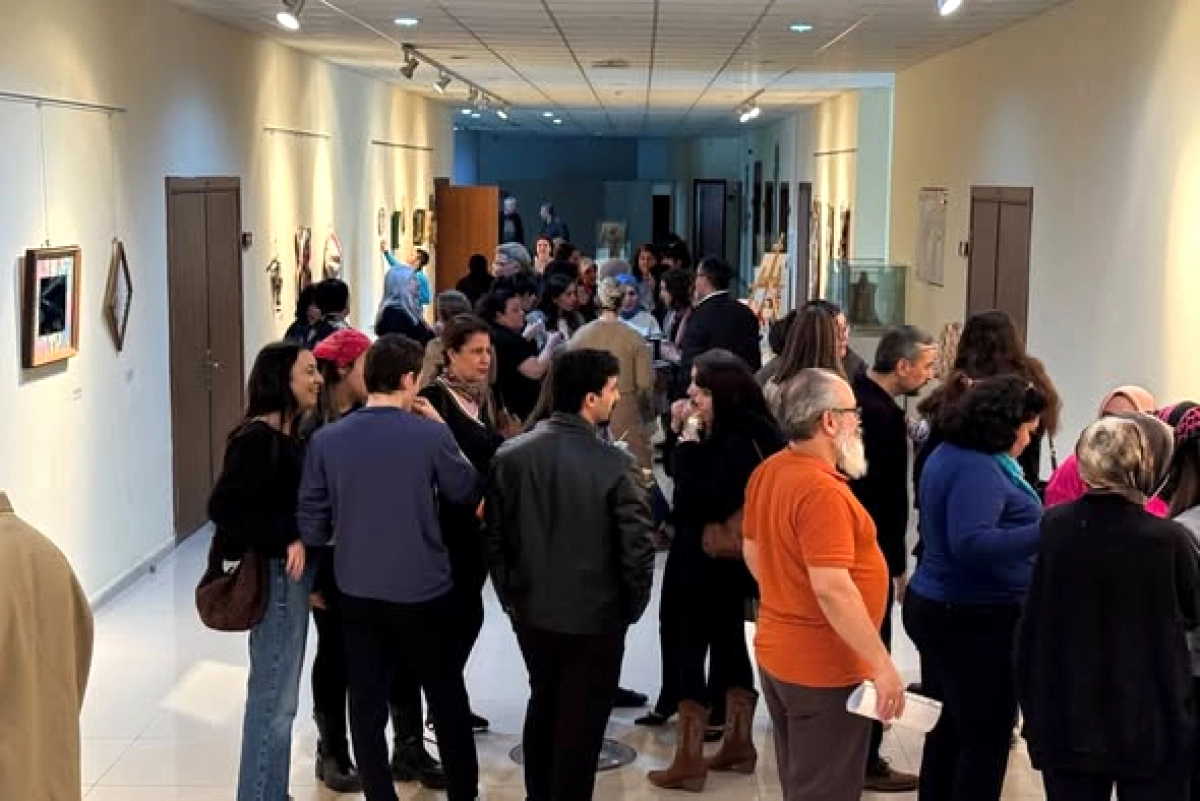 AKÜ GSF'de İki Günde İki Sergi: Öğrenciler ve Sanatseverler Buluştu