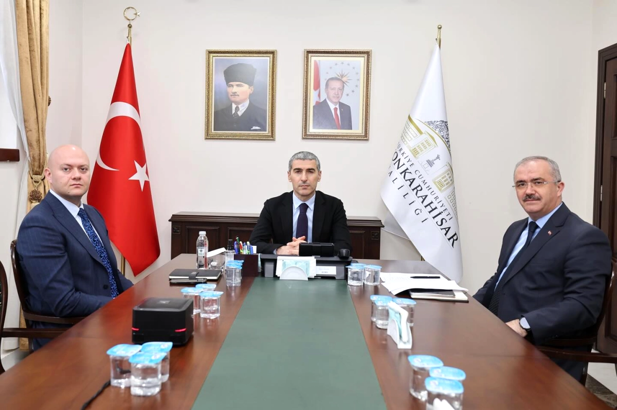 Bakanlar ve Valiler Sosyal Risk Haritaları İçin Toplandı