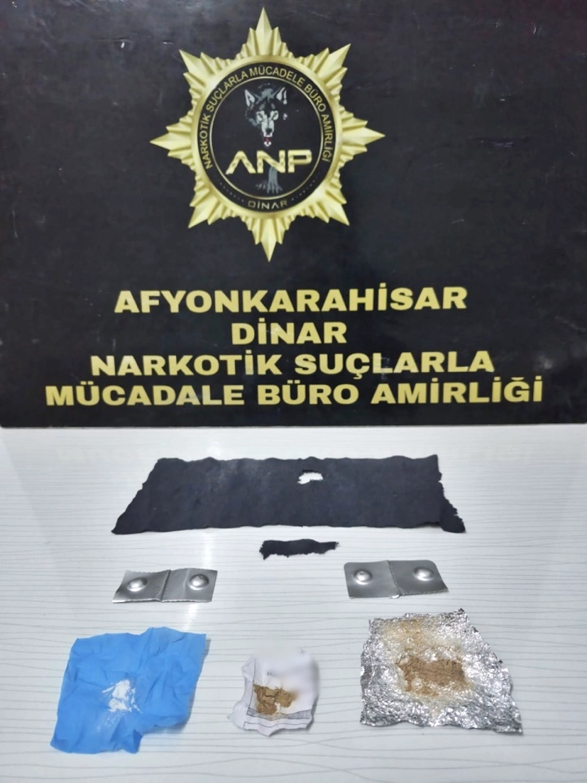 Dinar'da Uyuşturucu Operasyonu: 3 Kişi Gözaltında, 1 Tutuklandı