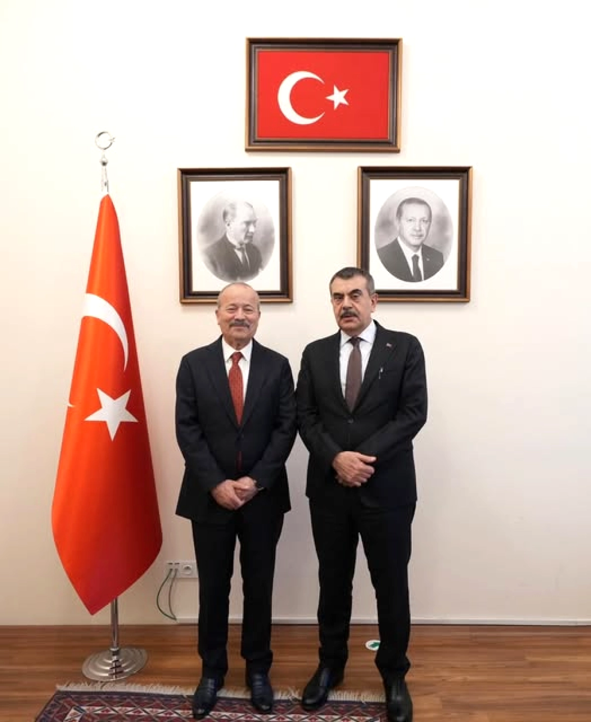 MHP'li Taytak'tan TBMM'de Milli Eğitim Bakanı'na Teşekkür Ziyareti