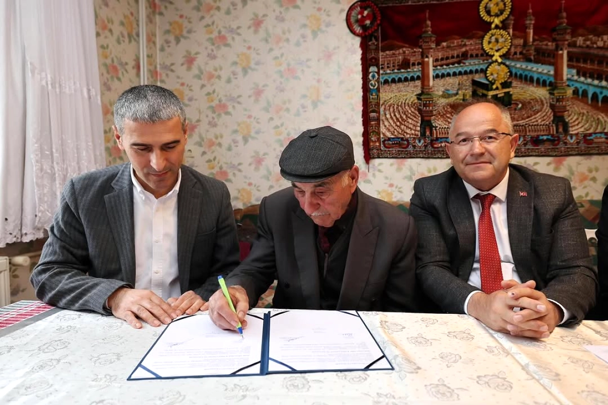 Afyon'da Hayırsever Destekli Spor Salonu Yenileniyor
