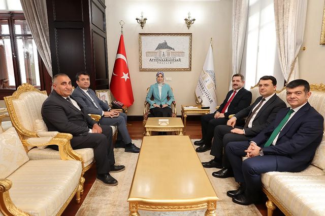 Afyonkarahisar Valisi ve Acil Durum Yönetim Merkezi yetkilileri koordinasyon ve etkinlikleri ele aldı