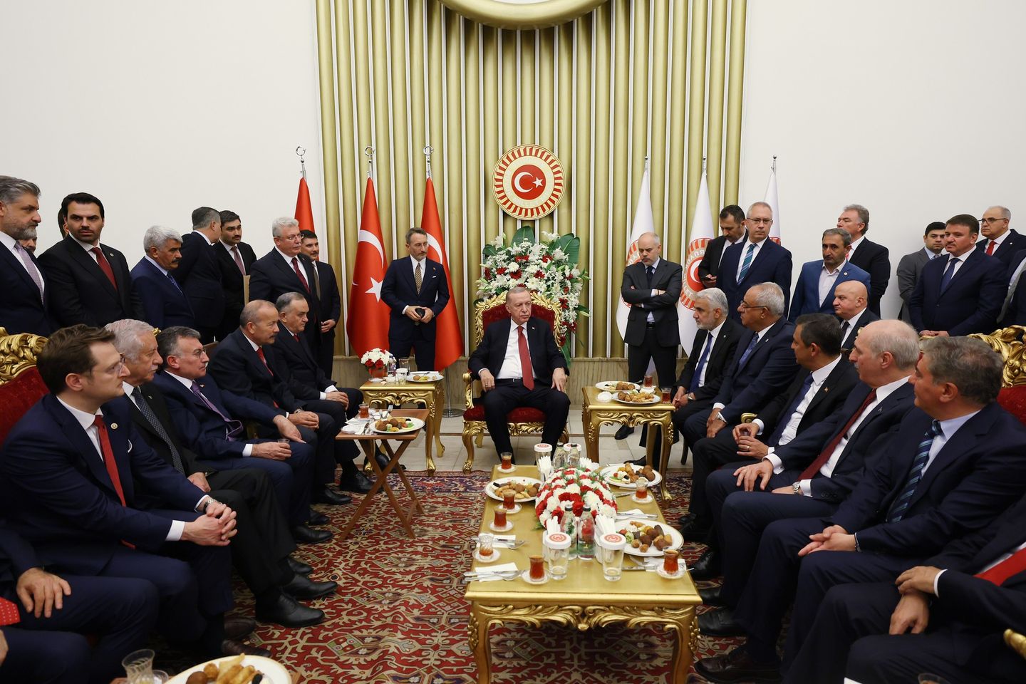 Türkiye'nin 104. TBMM Yıl Dönümünde Cumhurbaşkanı Erdoğan'dan Milli Egemenlik Vurgusu
