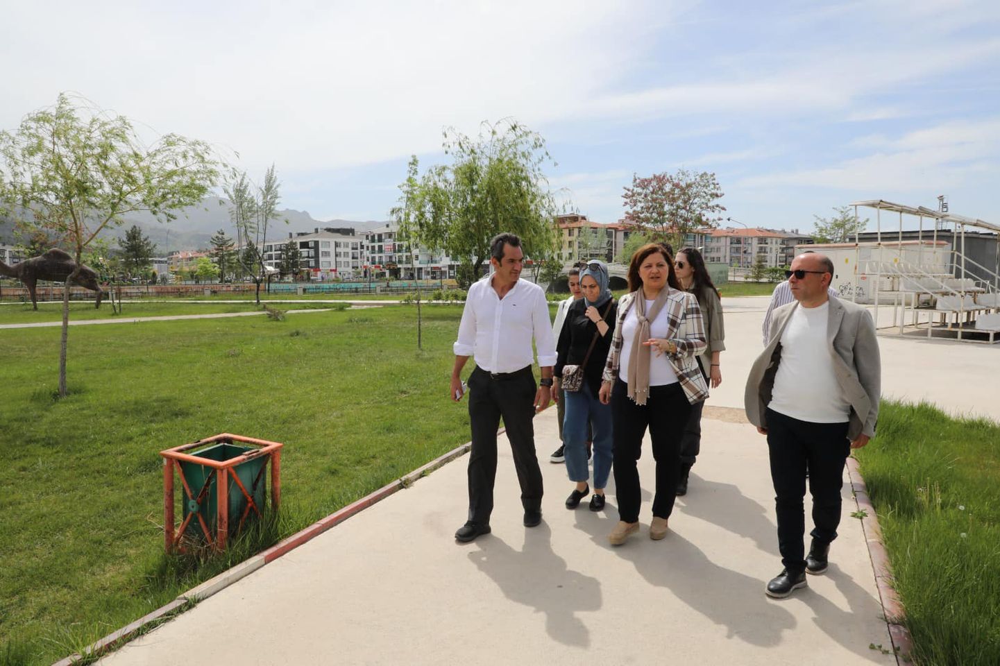 Afyonkarahisar Akarçay'da Kanalizasyon Arızalarına Müdahale Ediliyor