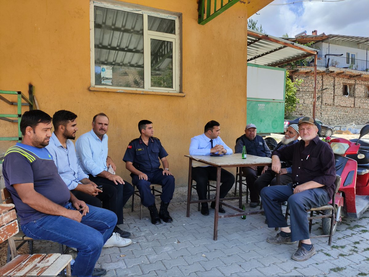 Kaymakam Osman Türk, Güre Köyü'nü Ziyaret Etti