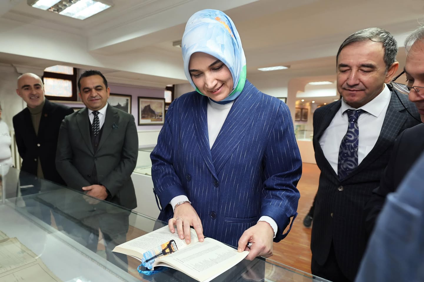 Afyonkarahisar Valisi, Afyon Lisesi'ne Ziyarette Bulundu