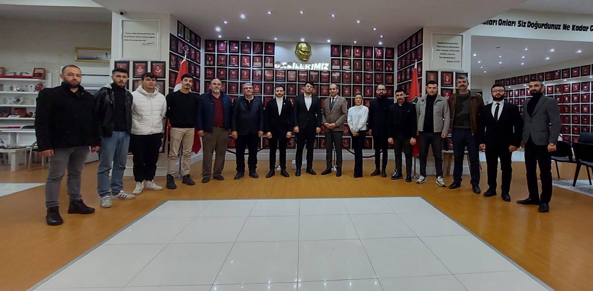 Zafer Partisi'nden Afyon Şehit ve Gaziler Derneği'ne Anlamlı Ziyaret