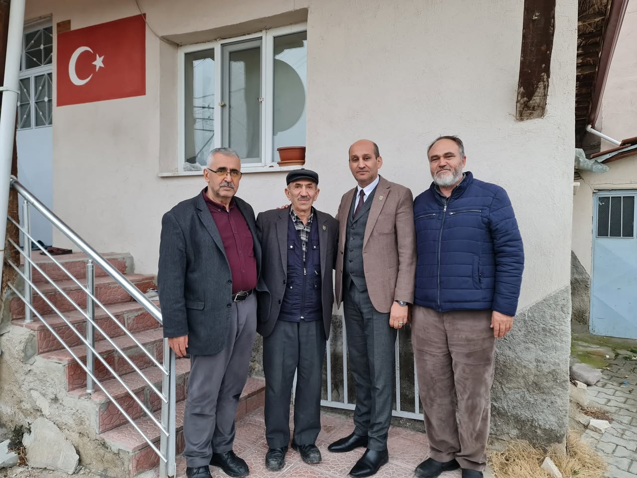 Şehit Ailesine Anlamlı Ziyaret: Babaya Geçmiş Olsun Mesajı