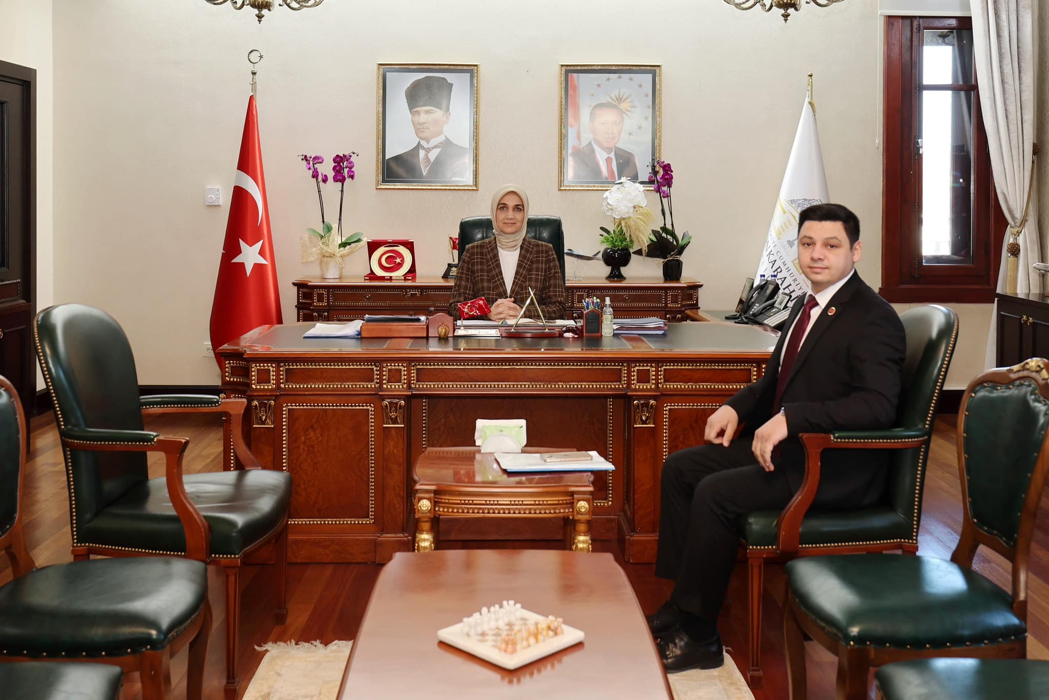 Vali Yiğitbaşı, Dörtyol Mahalle Muhtarını Kabul Etti