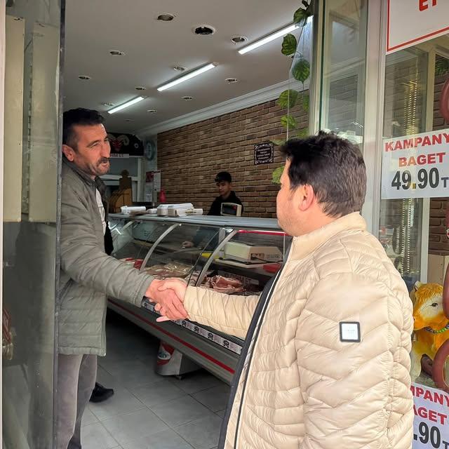 Bolvadin Belediye Başkanı Derviş Aynacı'dan Esnafa Destek Ziyareti