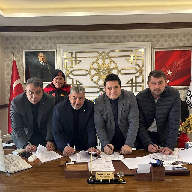 Bolvadin Belediyesi'nde Tarihi Sözleşme: Çalışanların Maaş ve Sosyal Haklarında Önemli İyileştirmeler