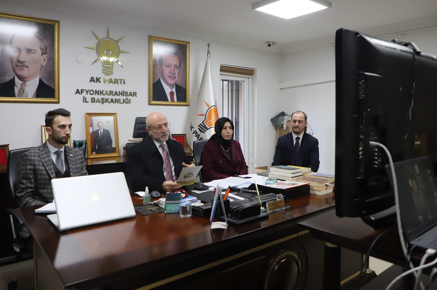 AK Parti Afyon İl Başkanlığı Kongre Öncesi Değerlendirme Toplantısı Düzenledi
