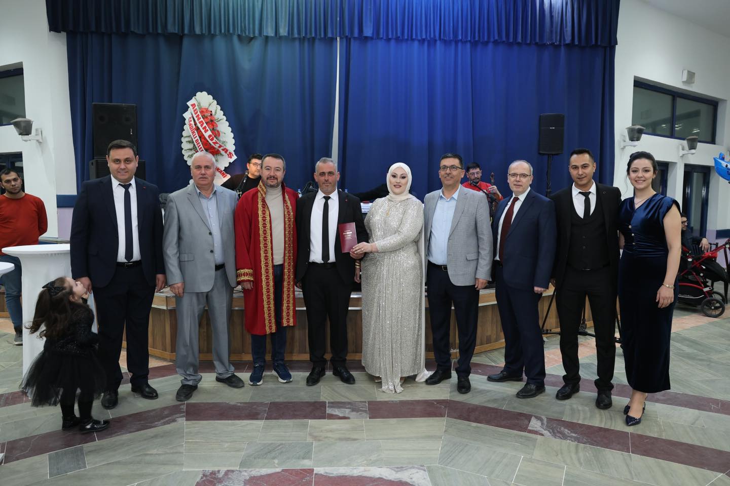 Sandıklı Belediye Başkanı, Erkalan ve Sarısayın Ailelerinin Nikâh Törenine Katıldı