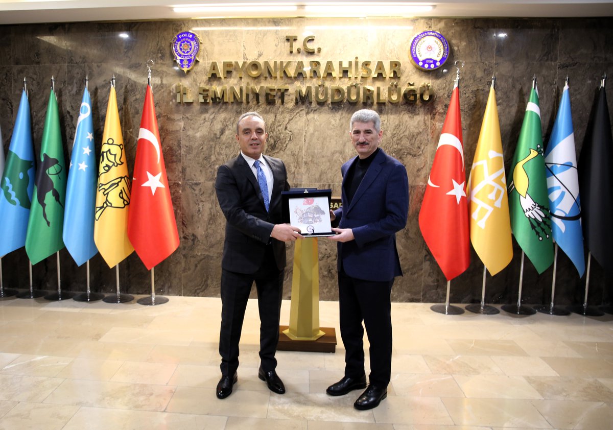 Anayasa Mahkemesi Üyelerinden Nazik Ziyaret