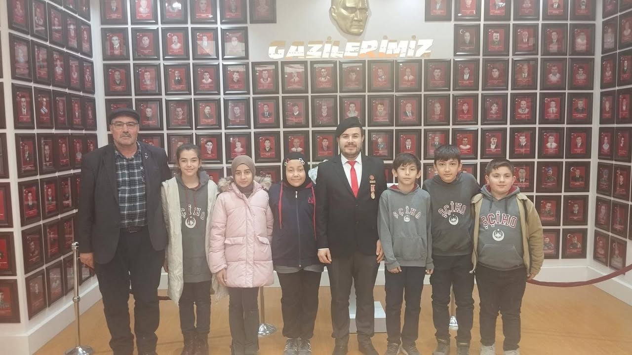 Afyon Şehit ve Gaziler Derneği, Öğrencileri Ağırladı
