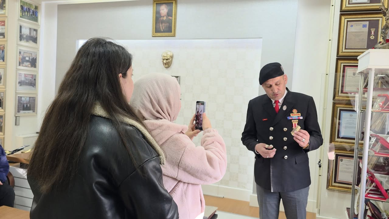 Afyon Şehit ve Gaziler Derneği'nden Eğitime Destek