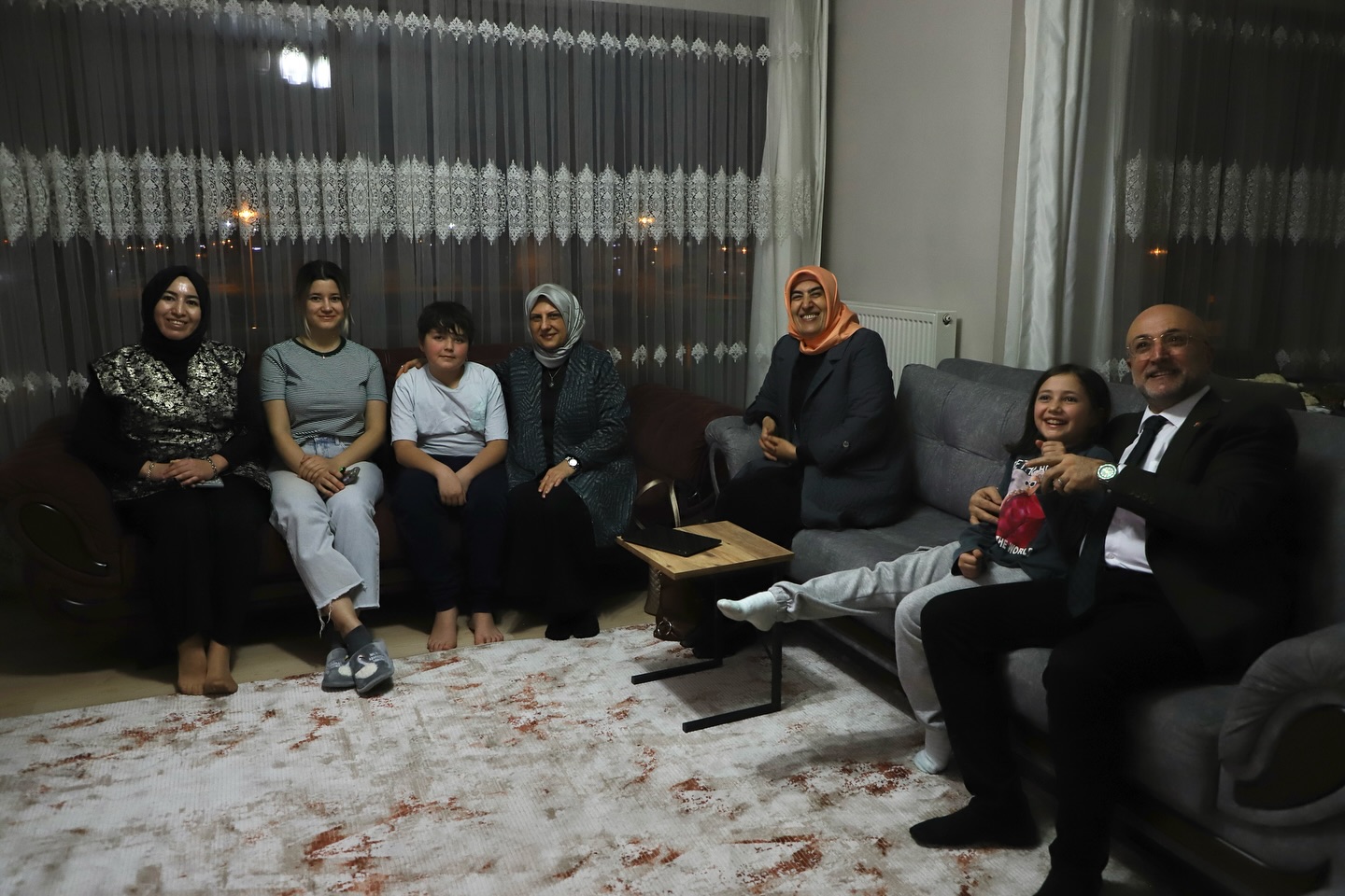 Ak Parti Afyon İl Başkanlığı'ndan Şehit Ailesine İftar Ziyareti