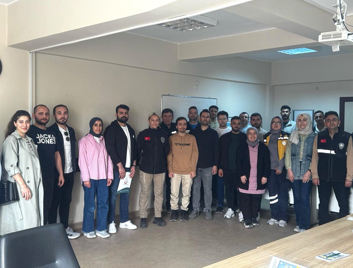 İl Emniyet Müdürlüğü Acil Sağlık Personeline Adli Süreçlere Yönelik Eğitim Verdi