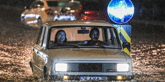Ankara'da Şiddetli Gök Gürültülü Sağanak Uyarısı