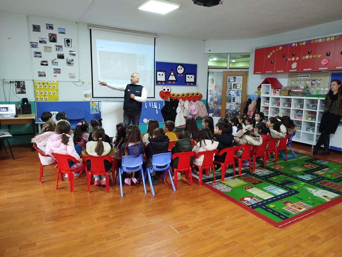 Afyonkarahisar'da Minik Kalpler Afet Bilinciyle Yetişiyor