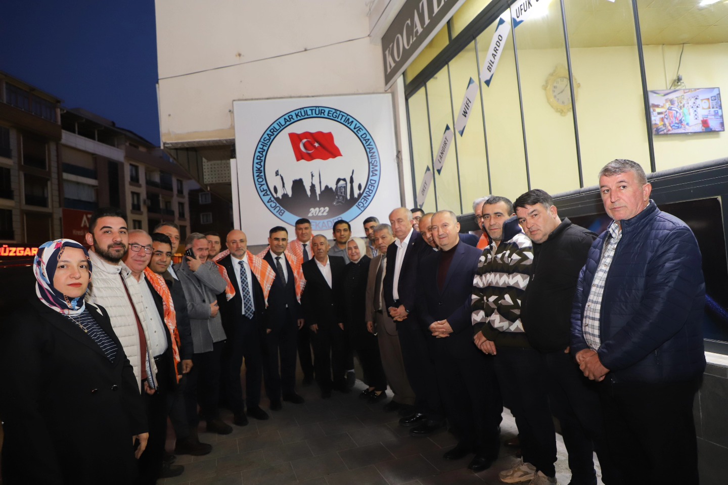 AK Parti Afyon İl Başkanı, Buca'daki Afyonkarahisarlılar Derneğini Ziyaret Etti