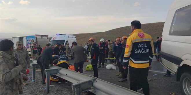 Vandaki Trafik Kazasında Soruşturma Başlatıldı