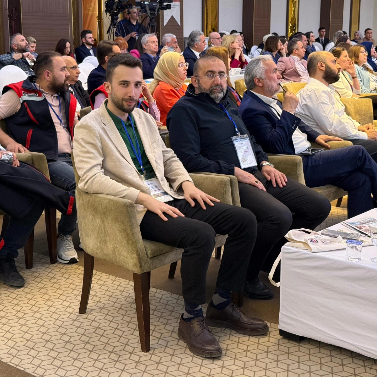 AK Parti Afyon Heyeti, Tıbbi ve Aromatik Bitkiler Çalıştayına Katıldı