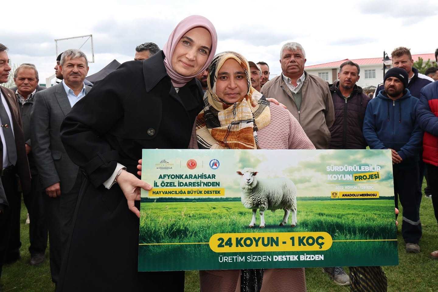 Afyonkarahisar'da Koyunculuk Projesiyle Üretici Destekleniyor
