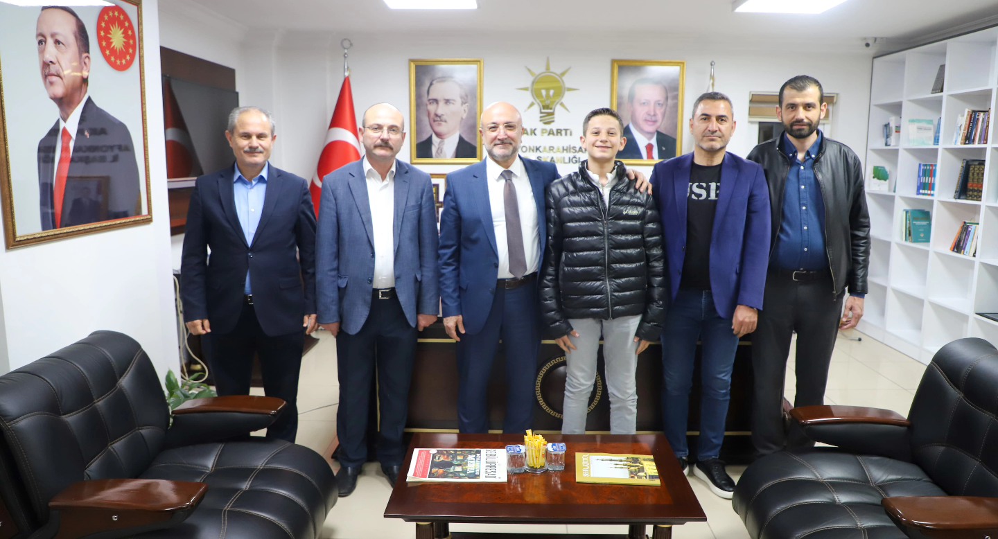 AK Parti Afyon İl Başkanı Şahin, Sandıklı İlçe Yönetimini Ağırladı