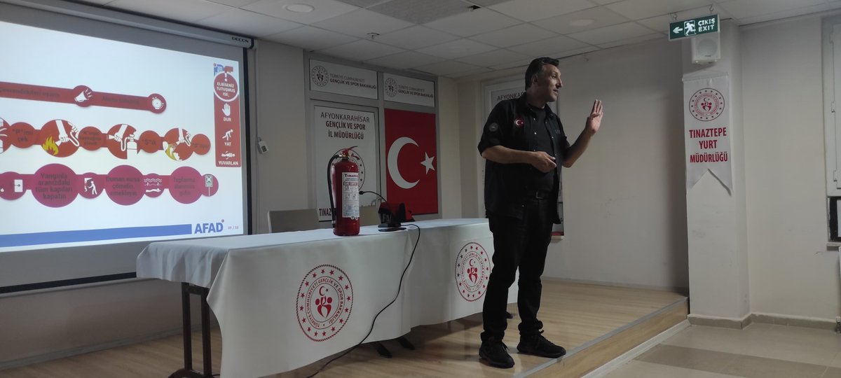 Afyonkarahisar'da Öğrenci Yurdunda Afet Farkındalık Eğitimi ve Tatbikat Gerçekleştirildi