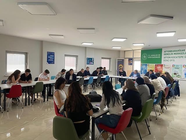 Afyon Kocatepe Üniversitesi Kulüpleri, Ünides Toplantısıyla Bir Araya Geldi