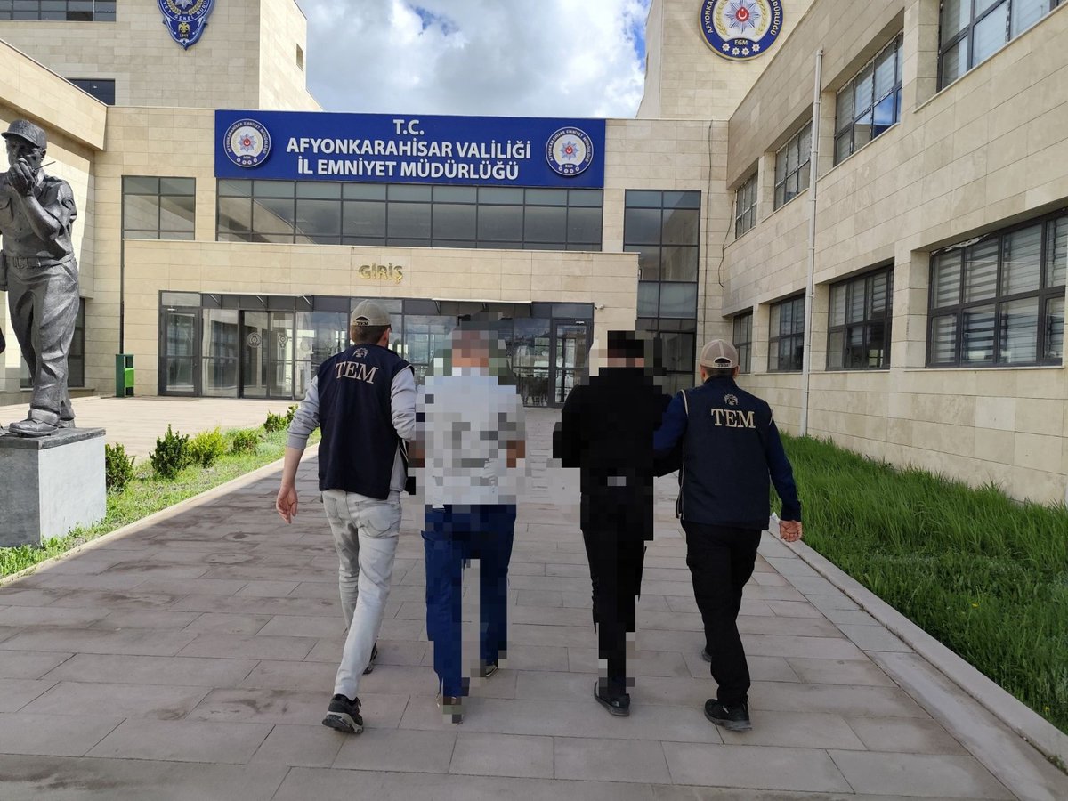 Afyonkarahisar'da FETÖ PDY Silahlı Terör Örgütü Bylock Kullanıcısı Gözaltına Alındı