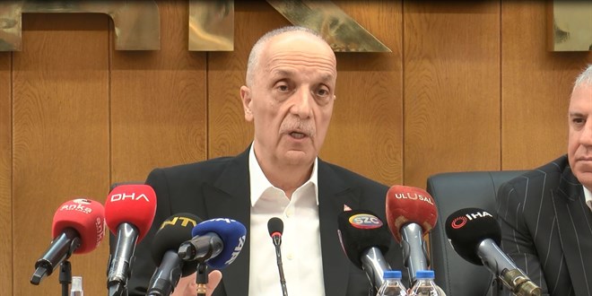 Kamu İşçilerine Zam Teklifi Bekleniyor: TÜRK-İŞ'ten Açıklama