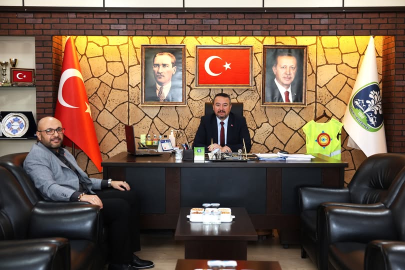 Sandıklı Belediye Başkanı Öztaş'ı İl Özel İdaresi Yetkilisi Ziyaret Etti
