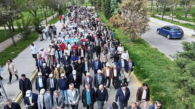 Afyon Kocatepe Üniversitesi'nde AKÜFEST 25 Coşkusuyla Başladı