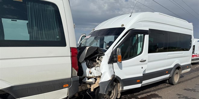 Şanlıurfa'da Öğretmen Servisi Kazası: 28 Yaralı