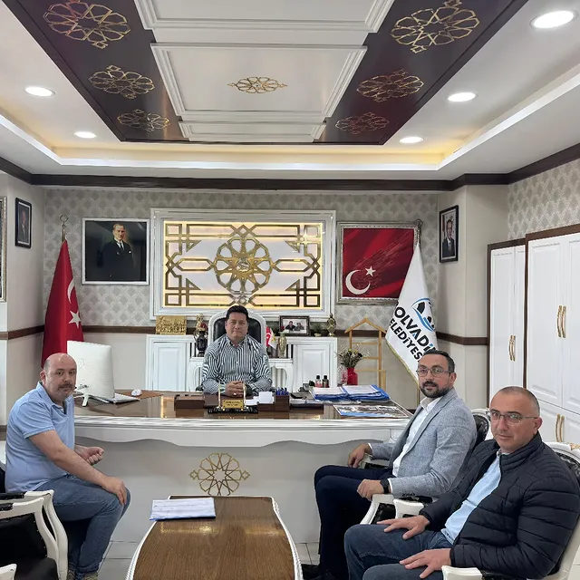 Türk Kızılayı, Bolvadin Belediye Başkanı AYNACI'yı Ziyaret Etti