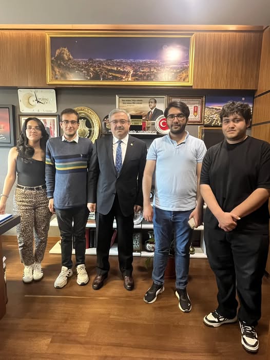 TBMM, Öğrencileri Ağırladı: Gazi Meclisi'ne Ziyaret