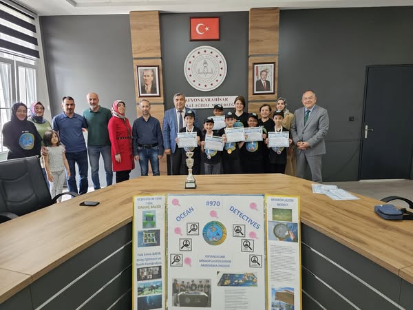 Afyonkarahisar'dan Minik Bilim Kahramanları: First LEGO League'de Ödül Sevinci
